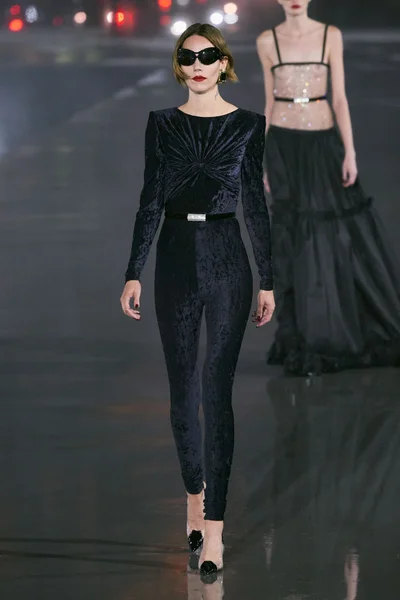 Look 61